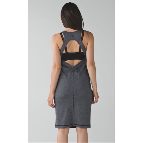 Lululemon backless dress ; size 4 - Picture 7 of 7